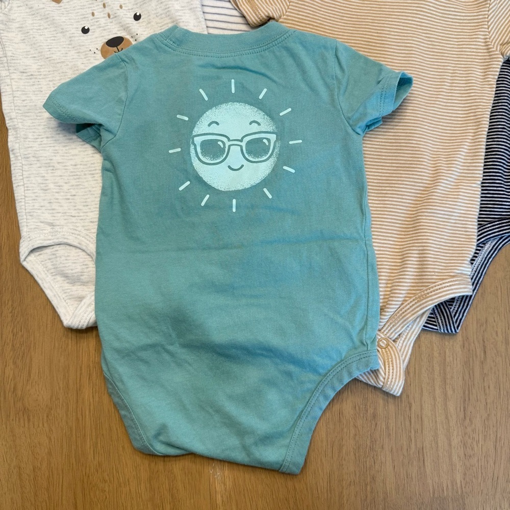 Carter's Adorable 8 piece summer bundle - Picture 3 of 12